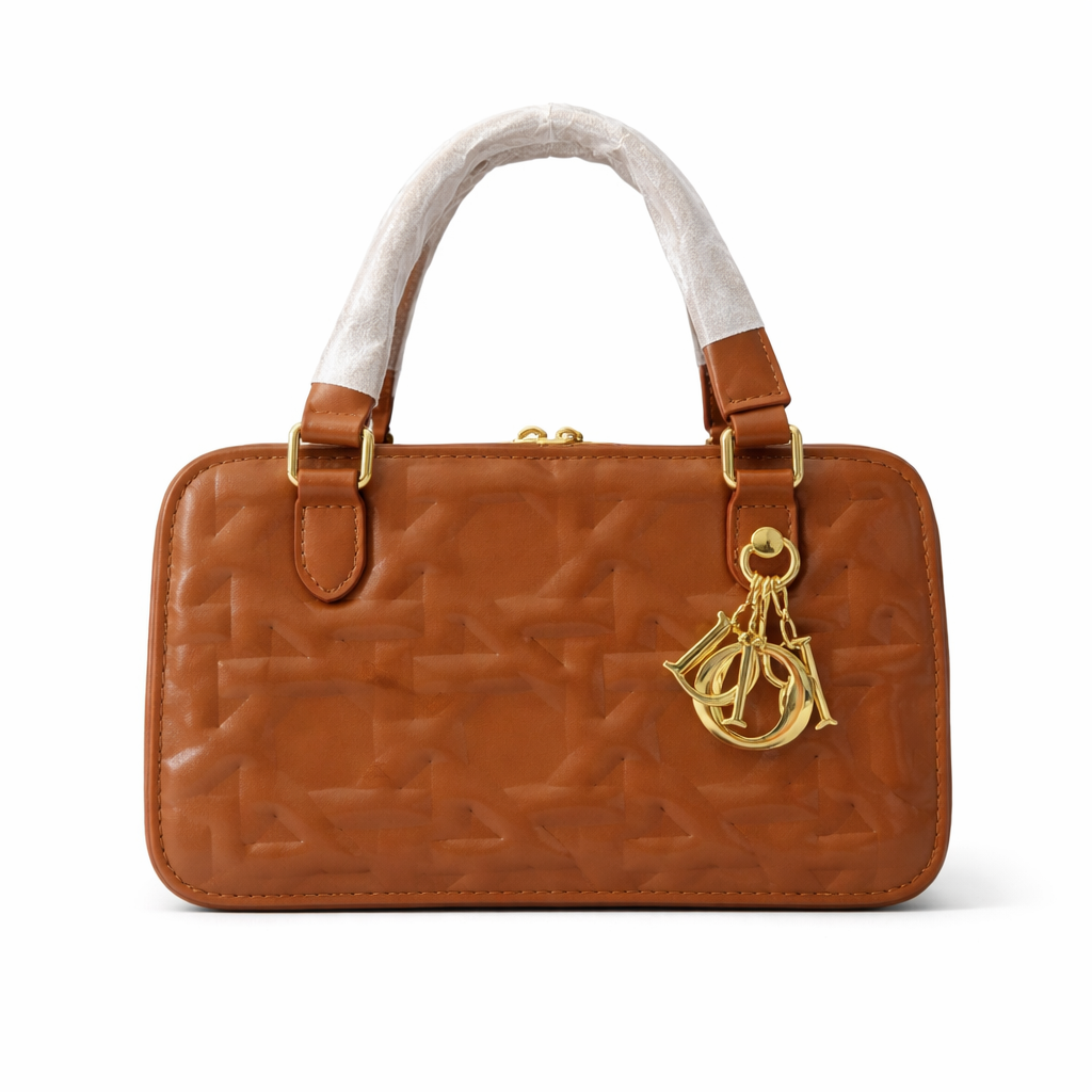 Christian Dior Groove bag