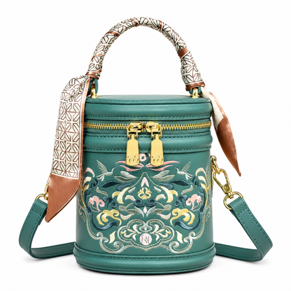 Cylindrical bucket bag