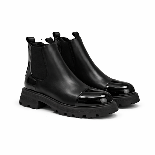 New Boot for Your Winter Collection | Black